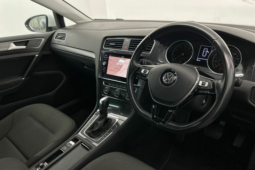 Volkswagen Golf 2020 Volkswagen Golf Match Edition 1.0 Tsi 115Ps Black #6