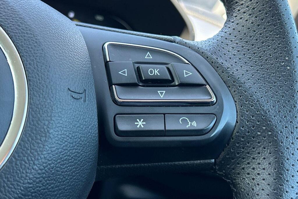 MG MG5 61.1Kwh Trophy Estate 156 Ps Silver #9
