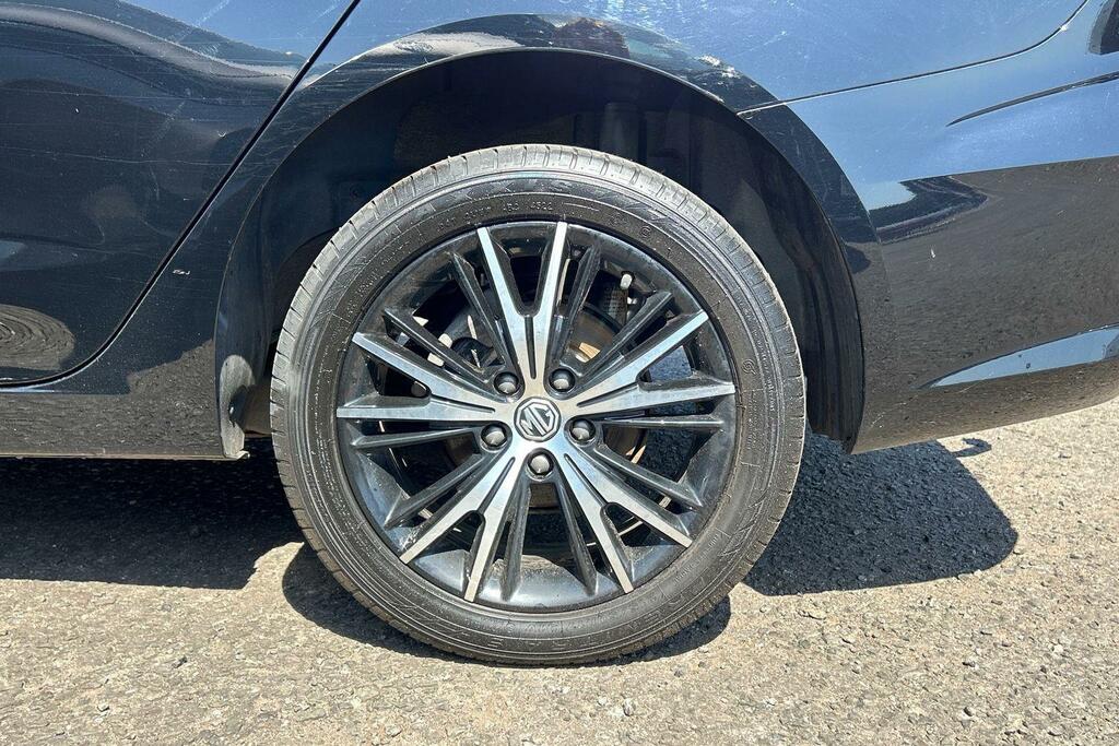 MG MG5 61.1Kwh Trophy Estate 156 Ps Silver #15