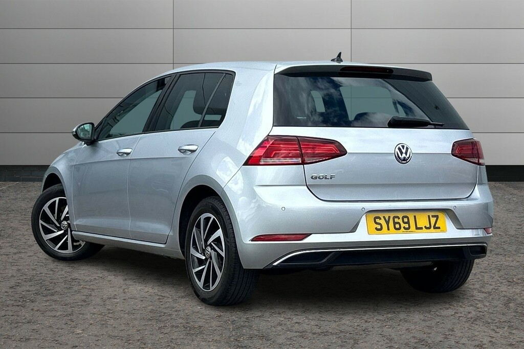 Volkswagen Golf 1.5 Tsi Evo 150 Match Edition Dsg Silver #3