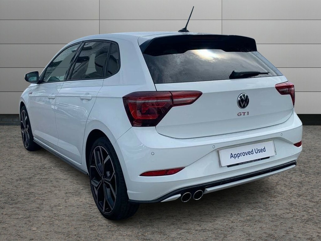 Volkswagen Polo 2.0 Tsi Gti Dsg White #3