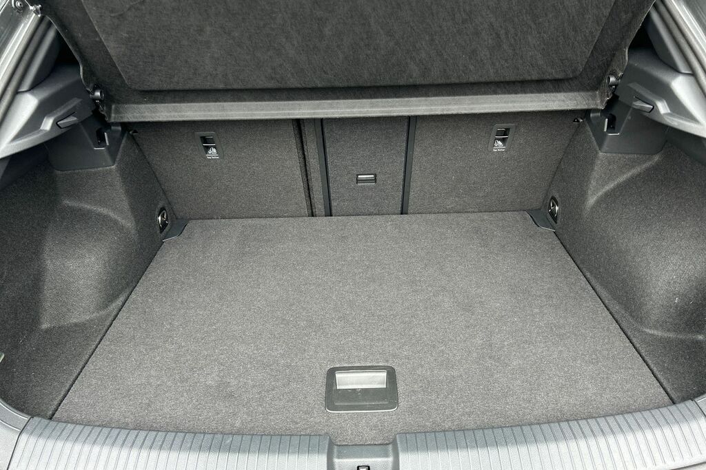 Volkswagen T-Roc 1.5 Tsi R-line Dsg Silver #11