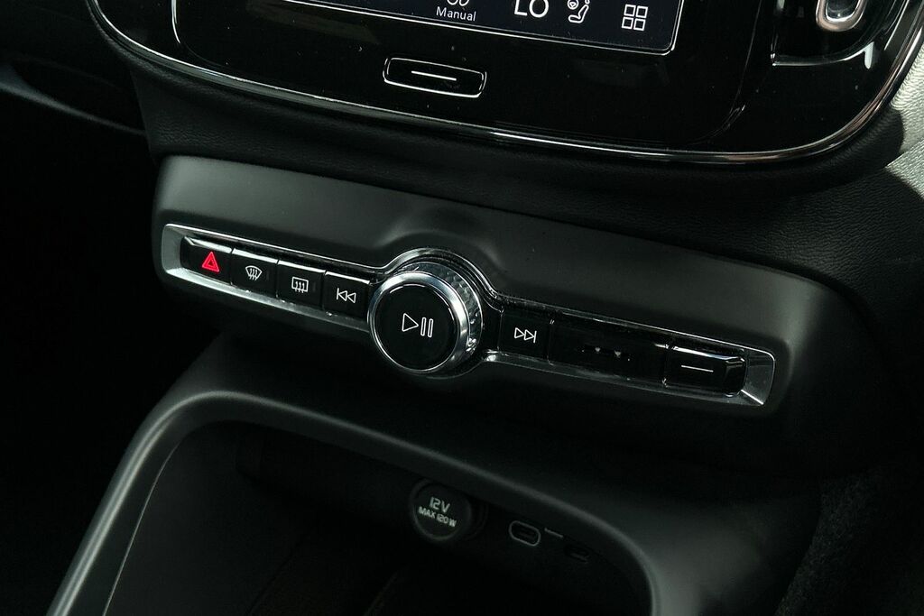 Volvo XC40 Ultimate, B3 Mild Hybrid, Dark Blue #14