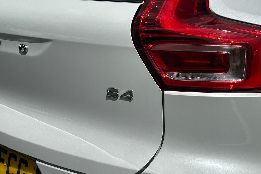 Volvo XC40 Ultimate, B3 Mild Hybrid, Dark Blue #30
