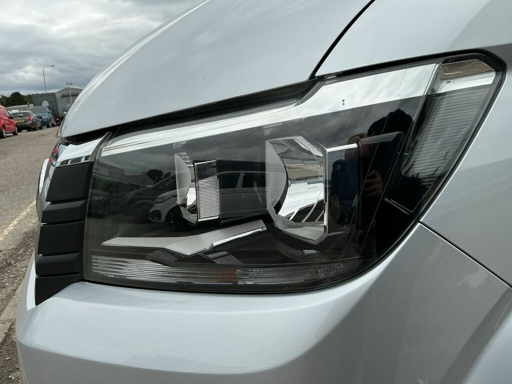 Volkswagen Crafter 2.0 Tdi 140Ps Trendline High Roof Van White #17