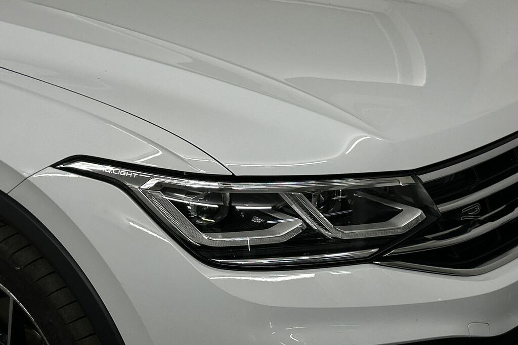 Volkswagen Tiguan 2.0 Tdi Elegance Dsg Black #18