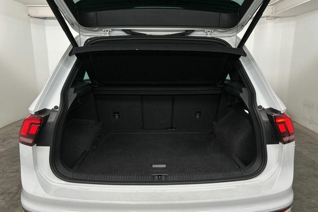Volkswagen Tiguan 2.0 Tdi Elegance Dsg Black #11