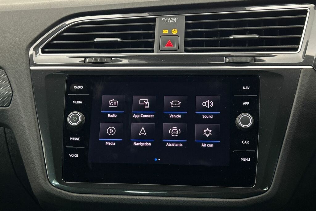 Volkswagen Tiguan 2.0 Tdi Elegance Dsg Black #12