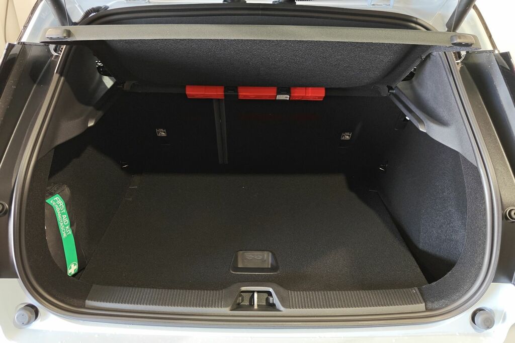Volvo EX30 315Kw Twin Motor Performance Ultra 69Kwh #8