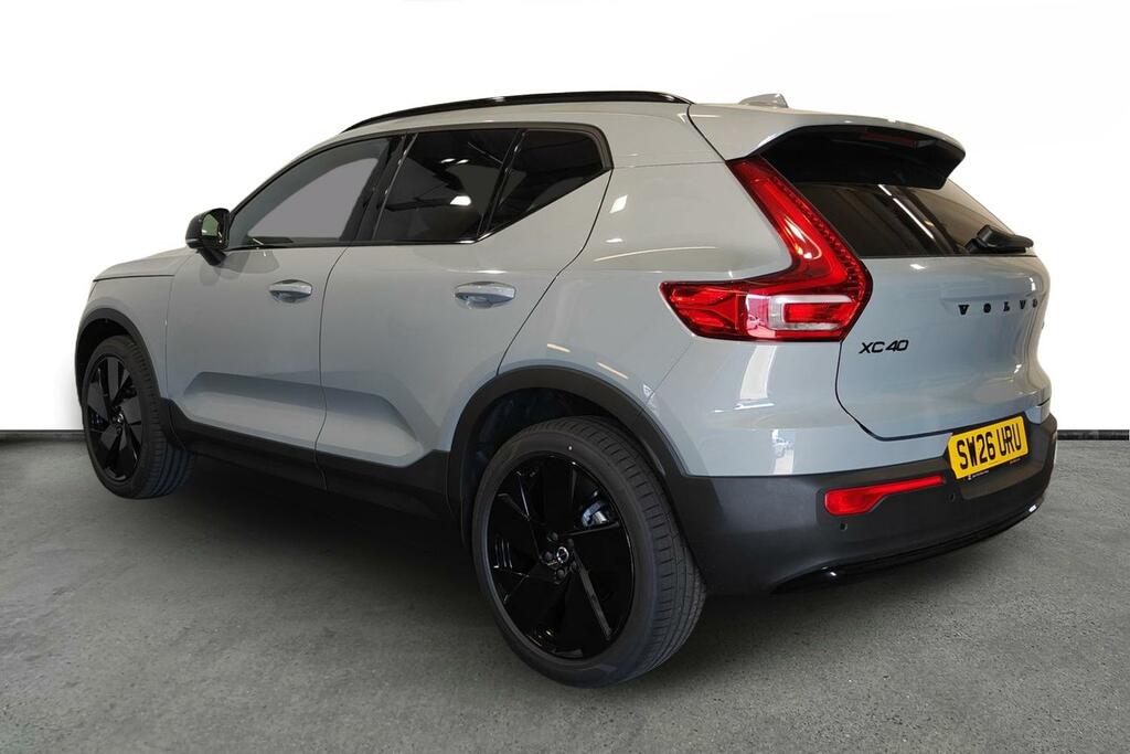 Volvo XC40 2.0 B3p Plus Black Edition Grey #3
