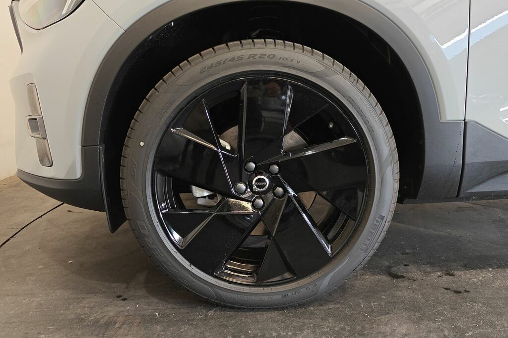 Volvo XC40 2.0 B3p Plus Black Edition Grey #5