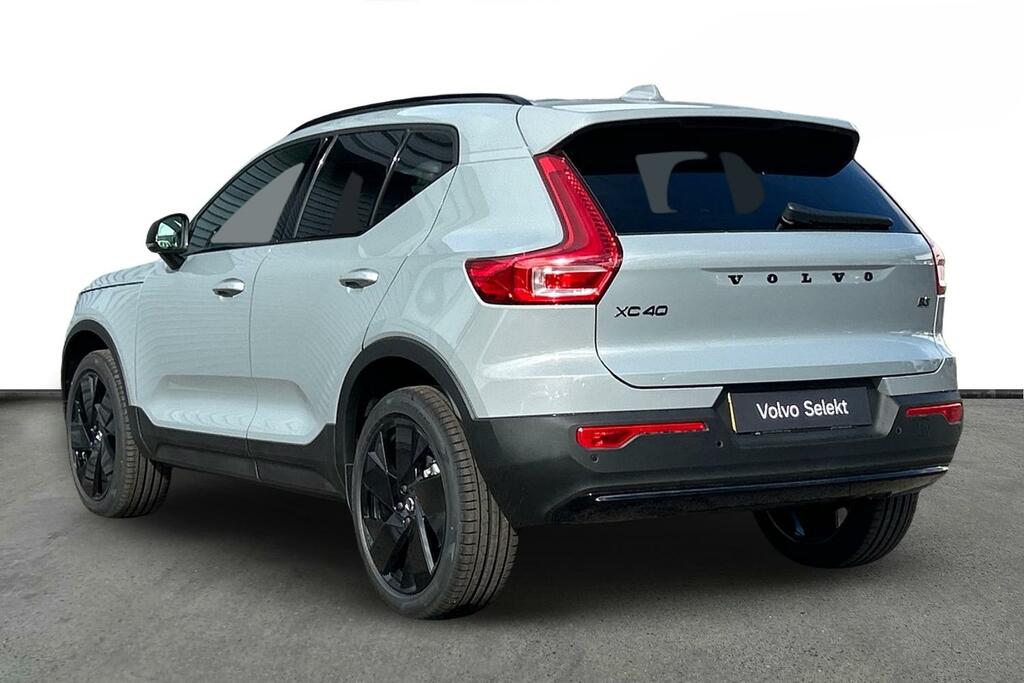 Volvo XC40 Black Edition Plus, B3 Mild Hybrid, Grey #3