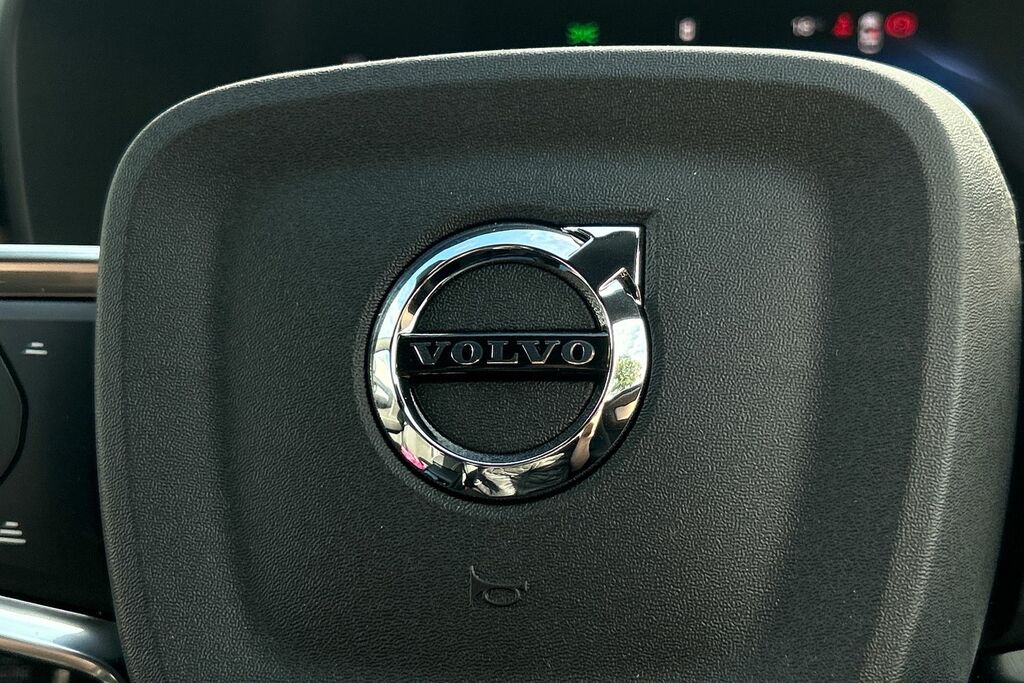 Volvo XC40 Ultra, B4 Mild Hybrid, Bright #25