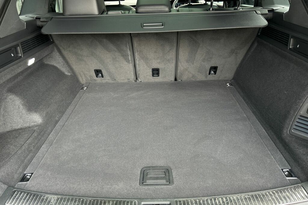 Volkswagen Touareg Black Edition Grey #11