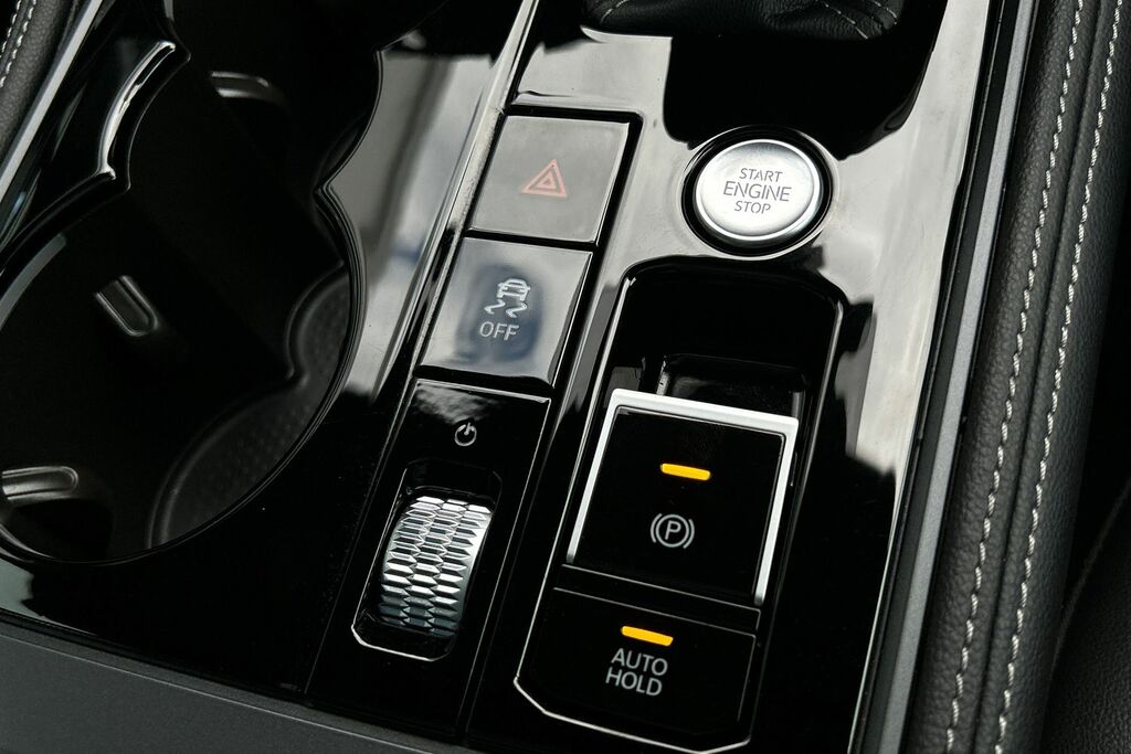 Volkswagen Touareg Black Edition Grey #27