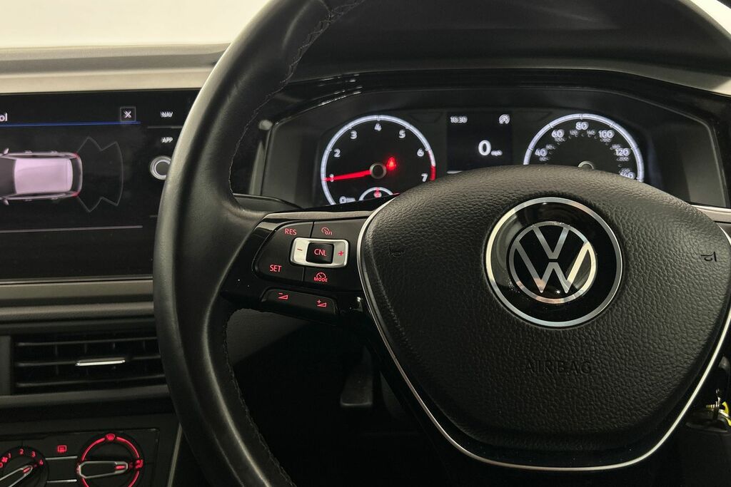 Volkswagen Polo 1.2 Tsi Match Edition  #14