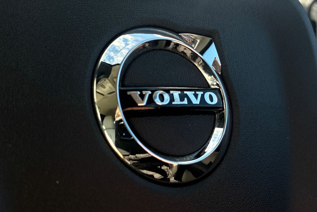 Volvo XC40 2.0 T4 R Design Awd Geartronic Black #23