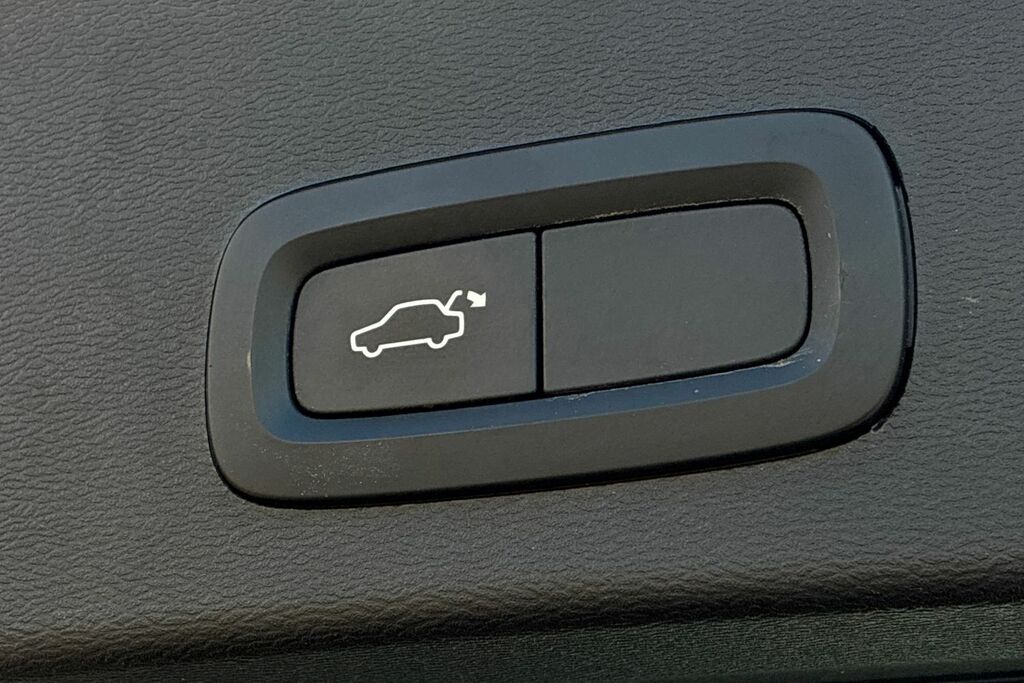 Volvo XC40 2.0 T4 R Design Awd Geartronic Black #29