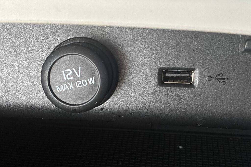 Volvo XC40 2.0 T4 R Design Awd Geartronic Black #20