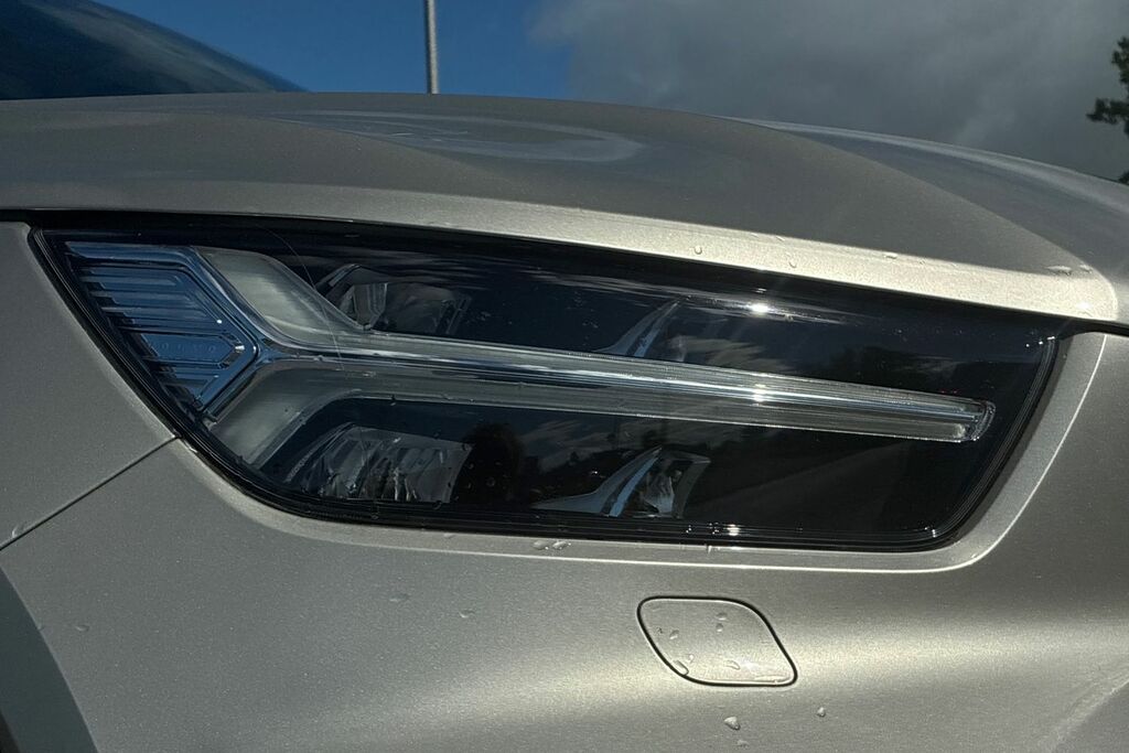 Volvo XC40 2.0 T4 R Design Awd Geartronic Black #17
