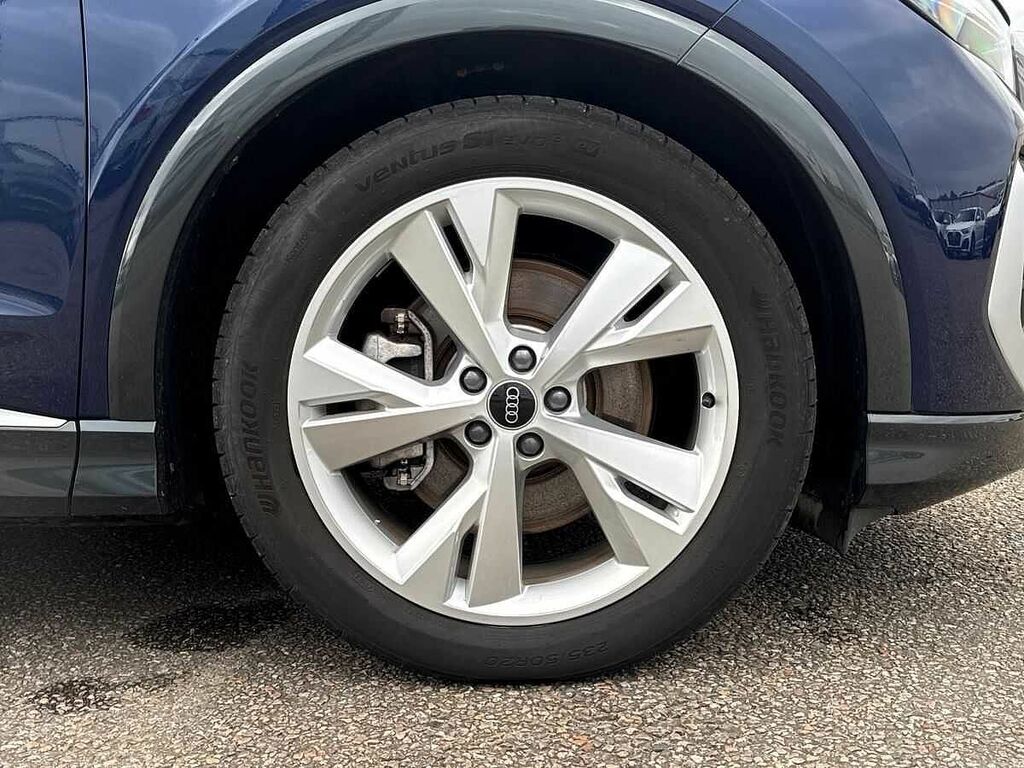 Audi Q4 E Tron S Line 45 Quattro 210,00 Kw SY25WDW Blue #5