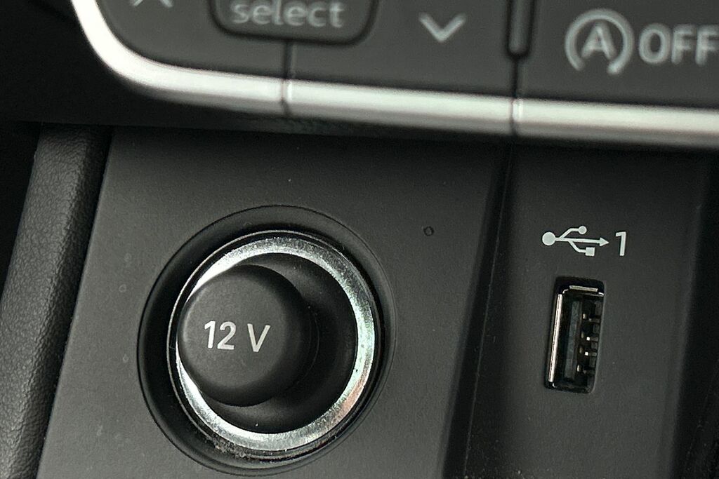 Audi Q5 Audi Estate 50 Tfsi E Quattro S Line S Tronic Black #21