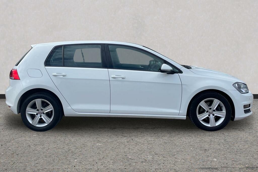 Volkswagen Golf 1.6 Tdi 110 Match Edition Dsg White #4