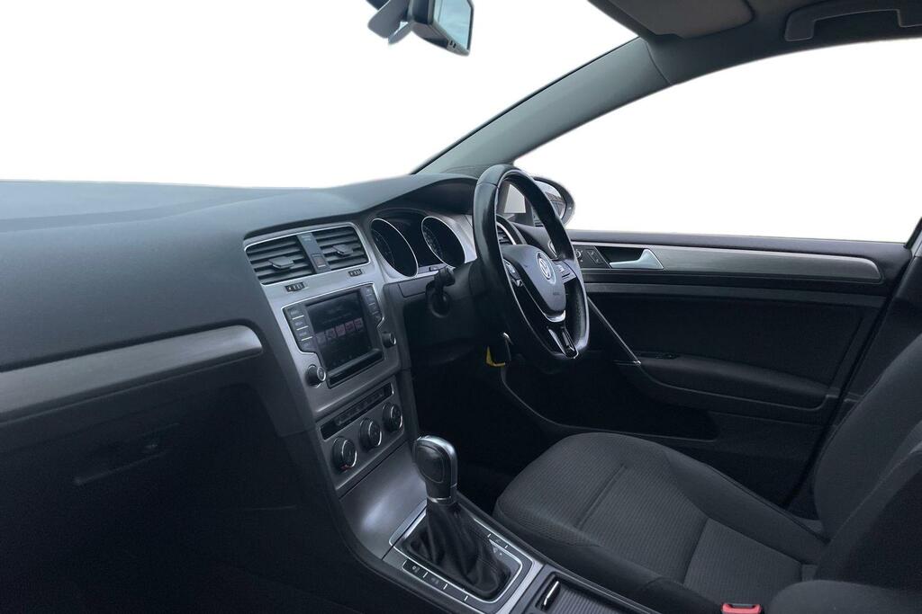 Volkswagen Golf 1.6 Tdi 110 Match Edition Dsg White #2