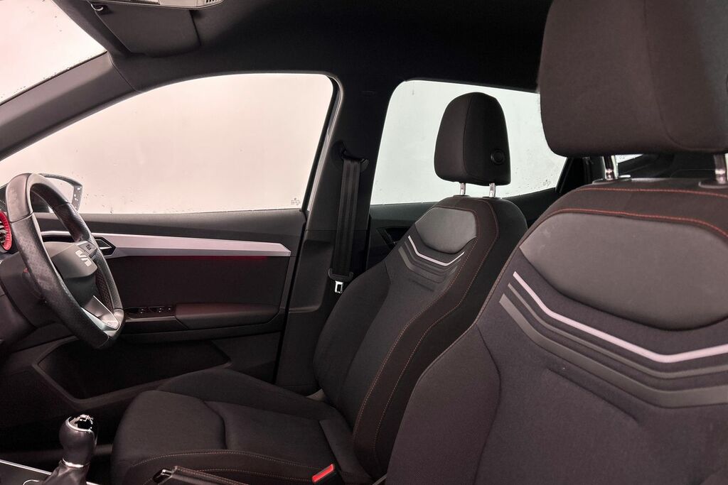 Seat Arona Seat Arona Se Technology 1.0 Tsi 110 7-Spee Red #16
