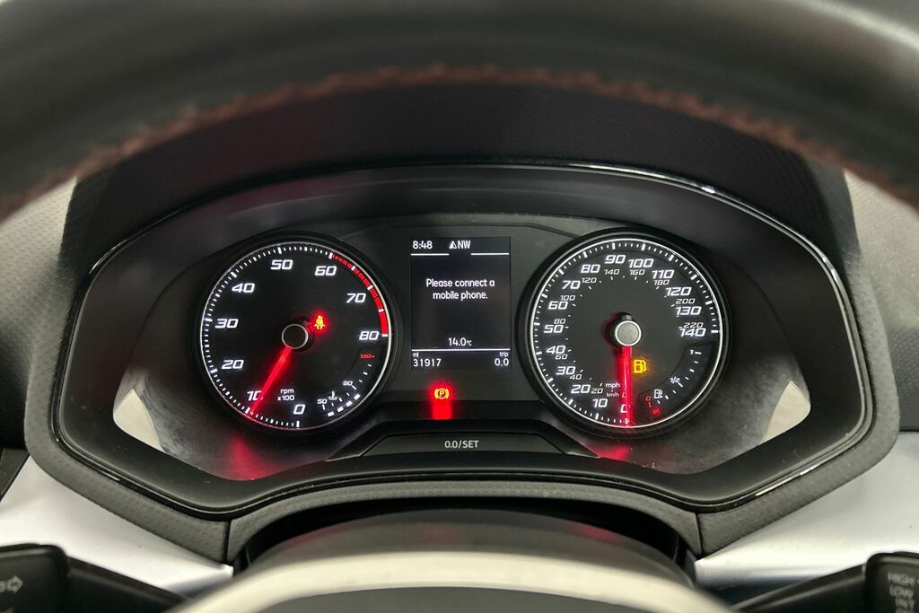 Seat Arona Seat Arona Se Technology 1.0 Tsi 110 7-Spee Red #15