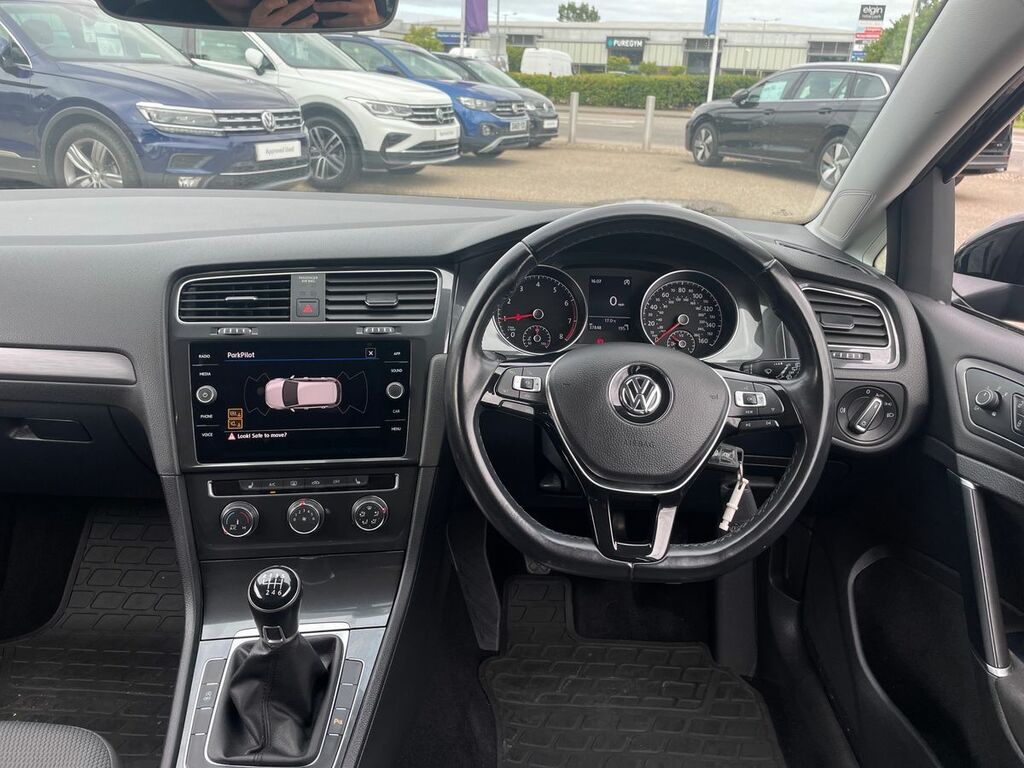 Volkswagen Golf 1.5 Tsi Evo Se Nav Hatchback Eur Black #13