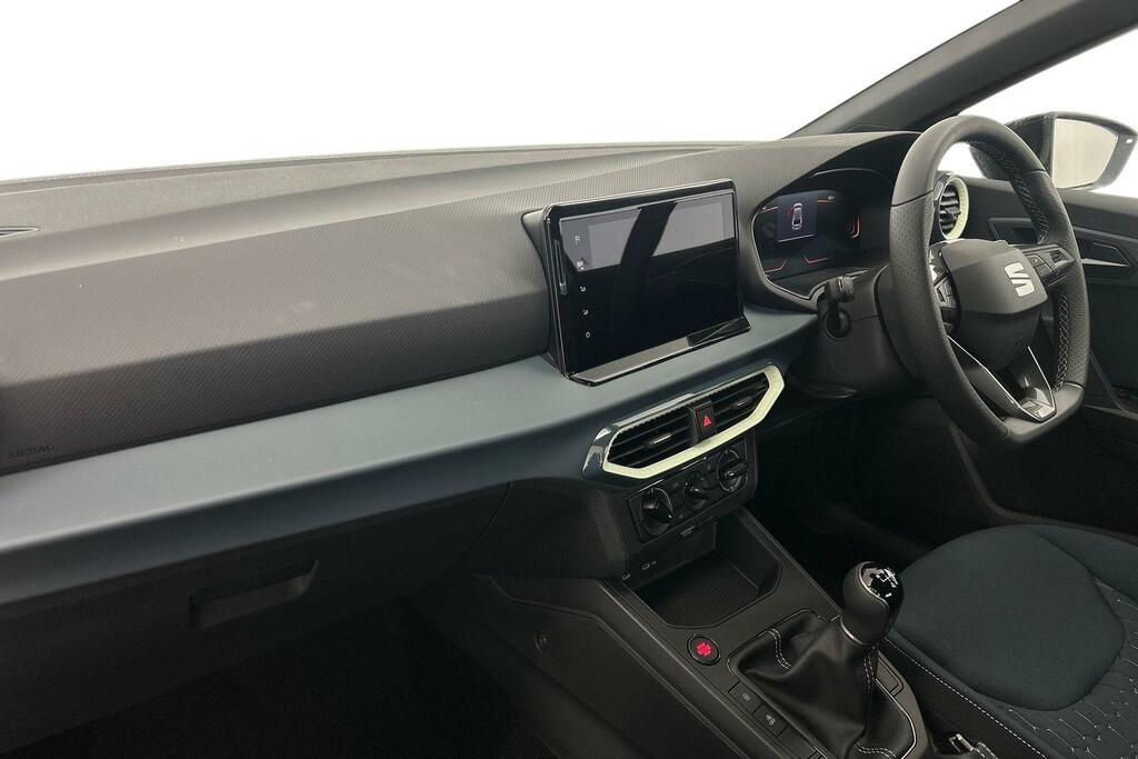 Seat Ibiza 1.0 Tsi 95 Se Tech Black #2