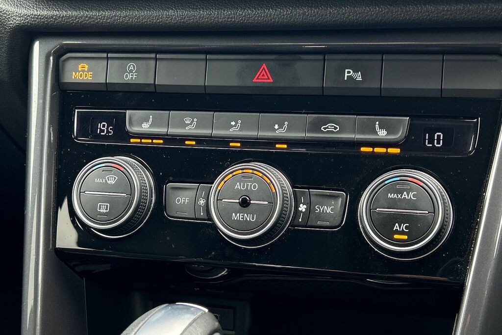 Volkswagen T-Roc 1.5 Tsi Life Dsg  #17