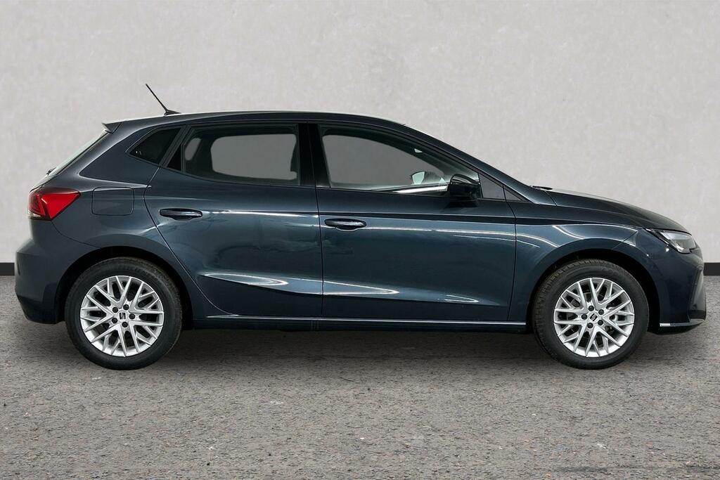 Seat Ibiza 1.0 Tsi 95 Se Grey #4