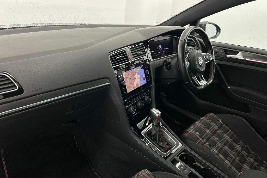 Volkswagen Golf 1.5 Tsi R-line Hatchback Euro 6  #2