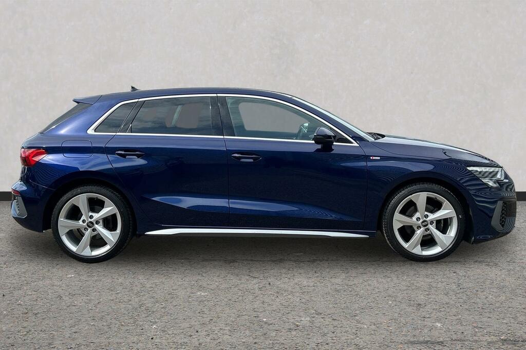 Audi A3 2.0 Tfsi Vorsprung Sportback S Tronic Q Blue #4