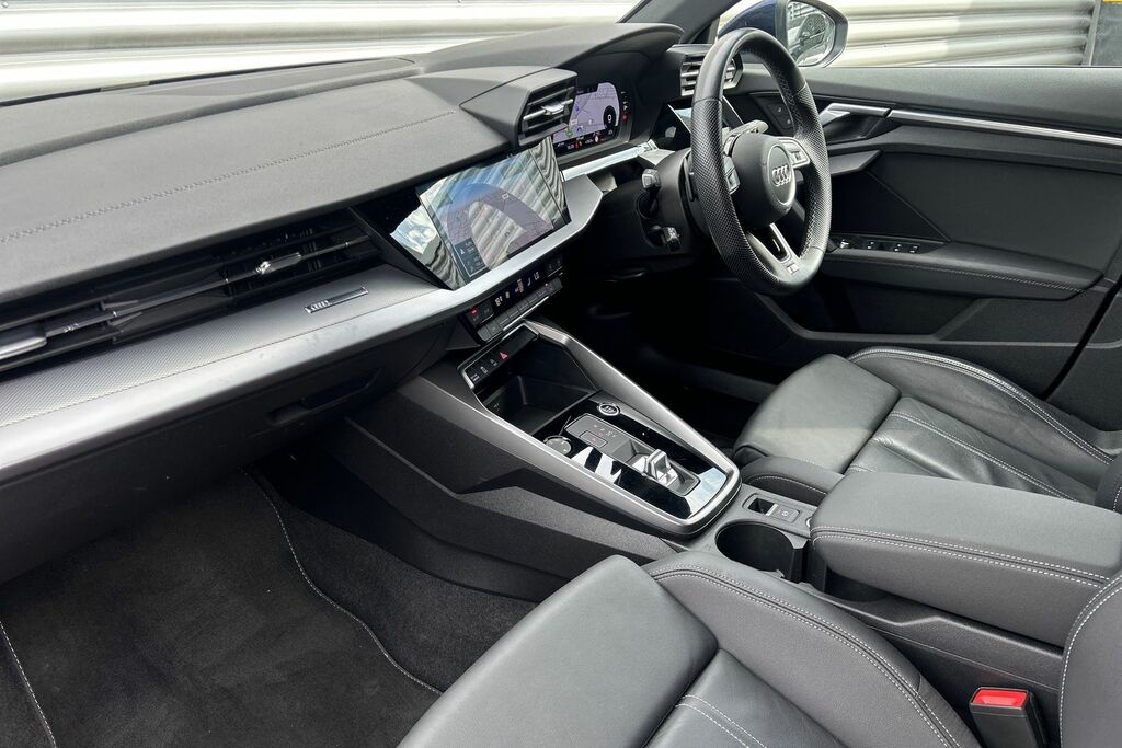 Audi A3 2.0 Tfsi Vorsprung Sportback S Tronic Q Blue #2