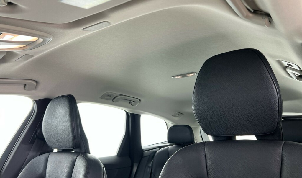 Volvo XC60 2.0 B5p R Design Awd Geartronic White #11