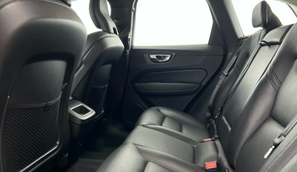 Volvo XC60 2.0 B5p R Design Awd Geartronic White #7