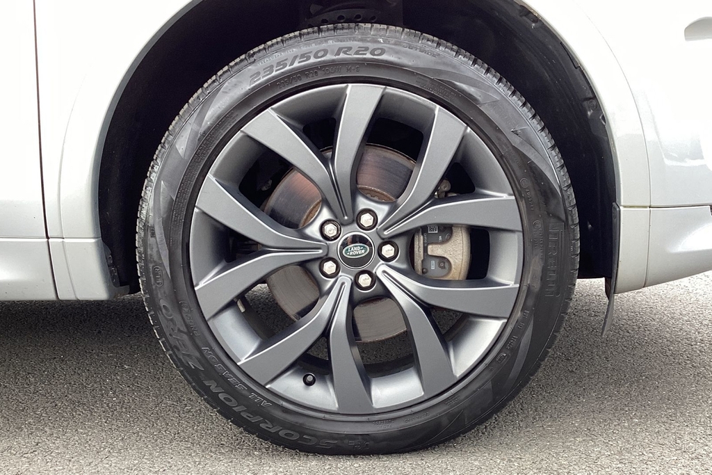 Land Rover Discovery Sport 2.0 D200 R-dynamic Se Red #8