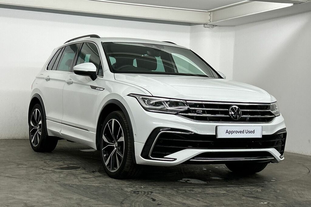 Volkswagen Tiguan 2.0 Tsi 190Ps R-line Tech 4Motion Dsg White #1