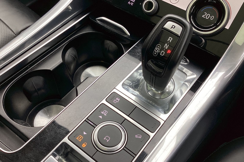 Land Rover Range Rover Sport 3.0 D300 Hse Dynamic Black Grey #13