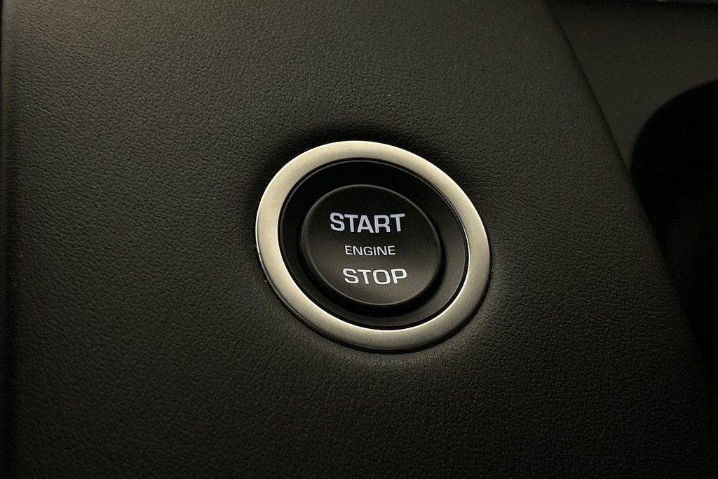 Land Rover Discovery Sport 2.0 D200 Dynamic Hse Blue #36
