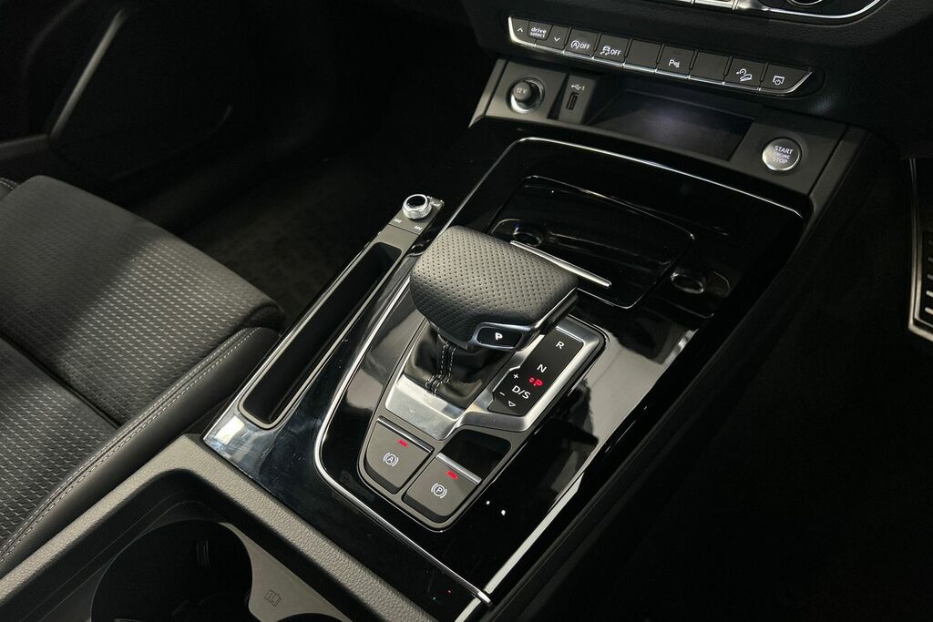 Audi Q5 2022 2.0 Tfsie 55 Competition Sportback White #22