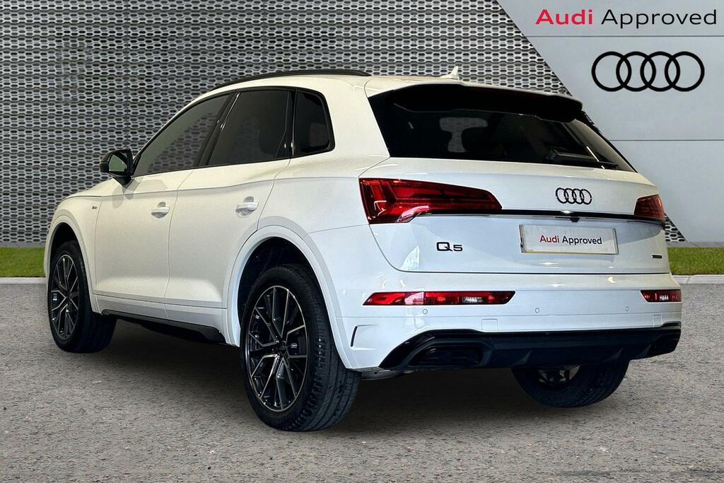 Audi Q5 Black Edition 40 Tdi Quattro 204 Ps S Tronic White #3