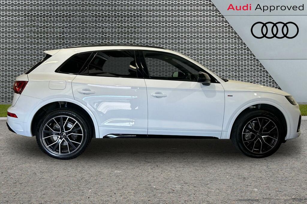 Audi Q5 Black Edition 40 Tdi Quattro 204 Ps S Tronic White #4