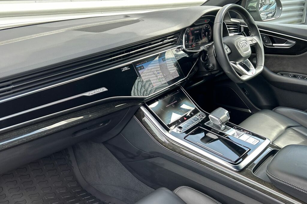 Audi Q8 Black Edition 55 Tfsi Quattro 340 Ps Tiptronic Grey #2