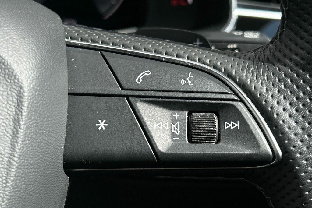 Audi Q8 3.0 Tfsi V6 55 S Line Suv Tiptronic Qua Black #23