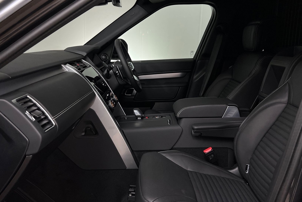 Land Rover Discovery D350 Dynamic Hse Grey #3