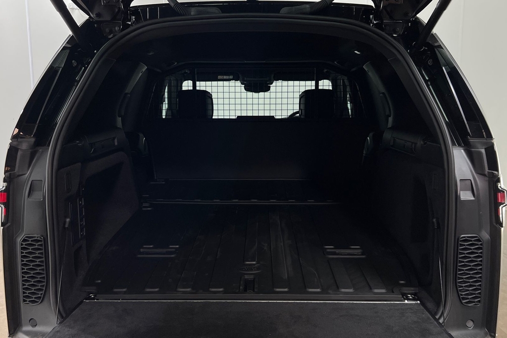Land Rover Discovery 3.0 D350 Mhev Metropolitan Edition Suv Black #10